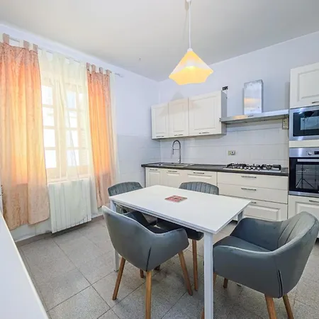 Domus Gurulis Hébergement de vacances